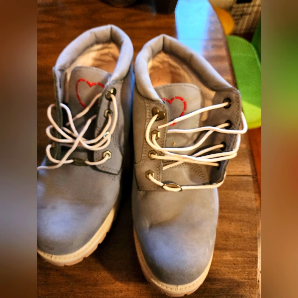 Women's timberland boots